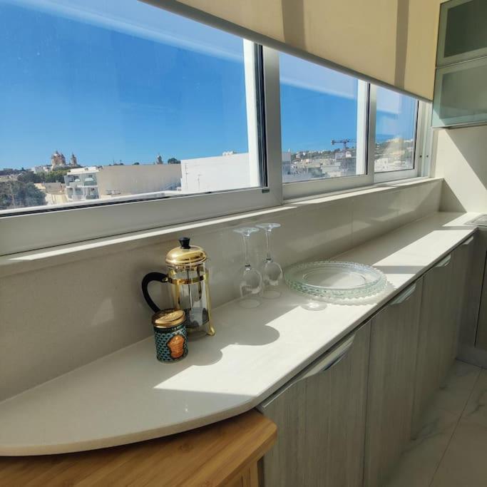 Cozy Penthouse In Central Malta Appartement Balzan Buitenkant foto