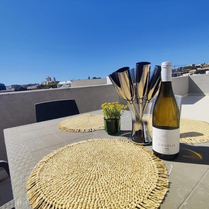Cozy Penthouse In Central Malta Appartement Balzan Buitenkant foto